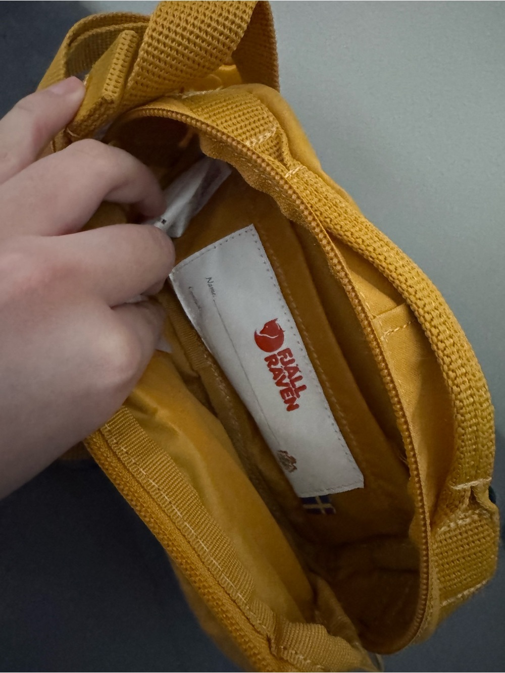Fjallraven Kanken Hip Pack - Ochre color (mustard yellow) - Picture 2 of 4